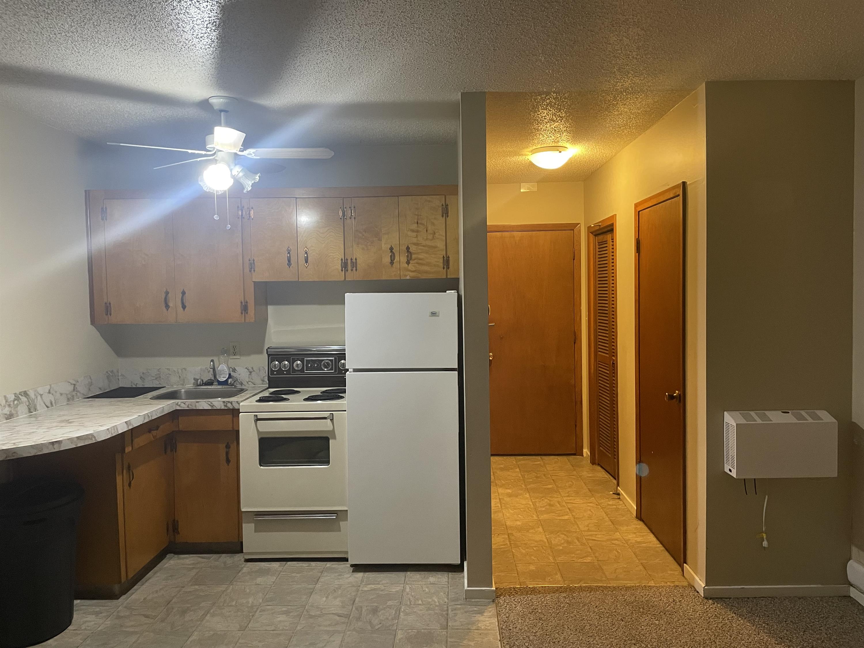 285 Fairford Street East - 3